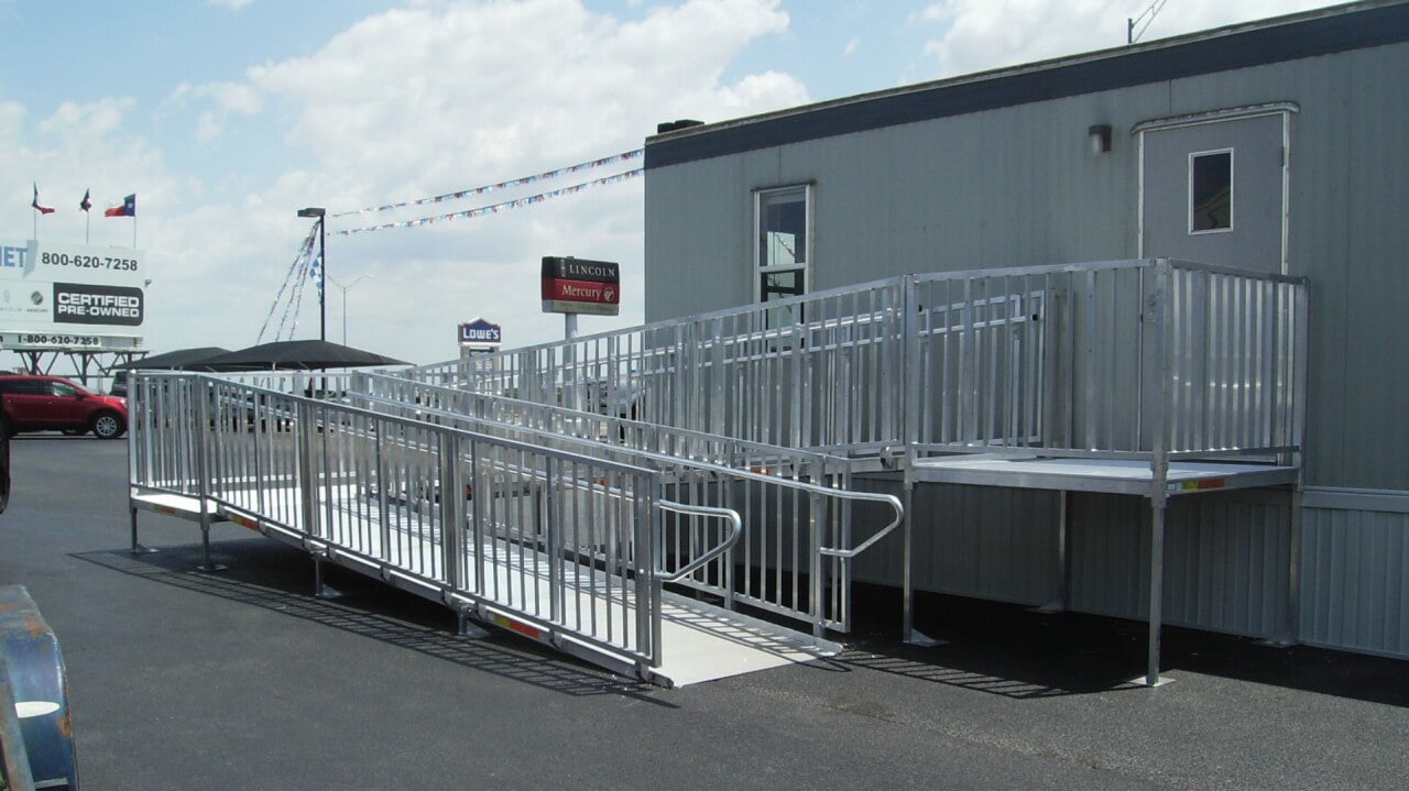Pathway HD Modular Ramp Systems with Picketed Handrails