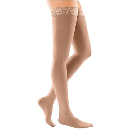 Medi Comfort 15-20mmHg Closed Toe Thigh Length w/Lace Silicone Top Band - Petite